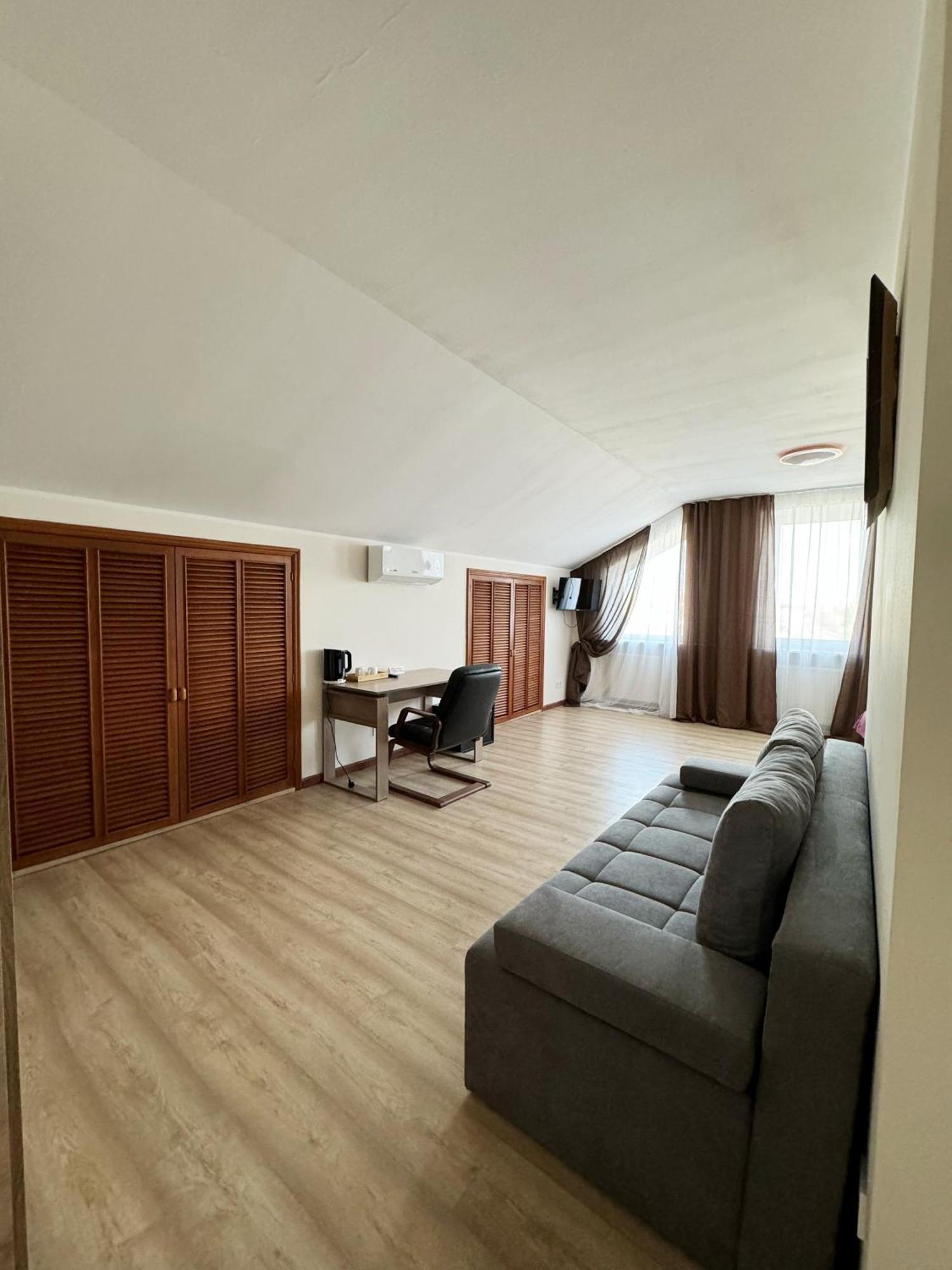 Signeev'S Villa เคียฟ ภายนอก รูปภาพ