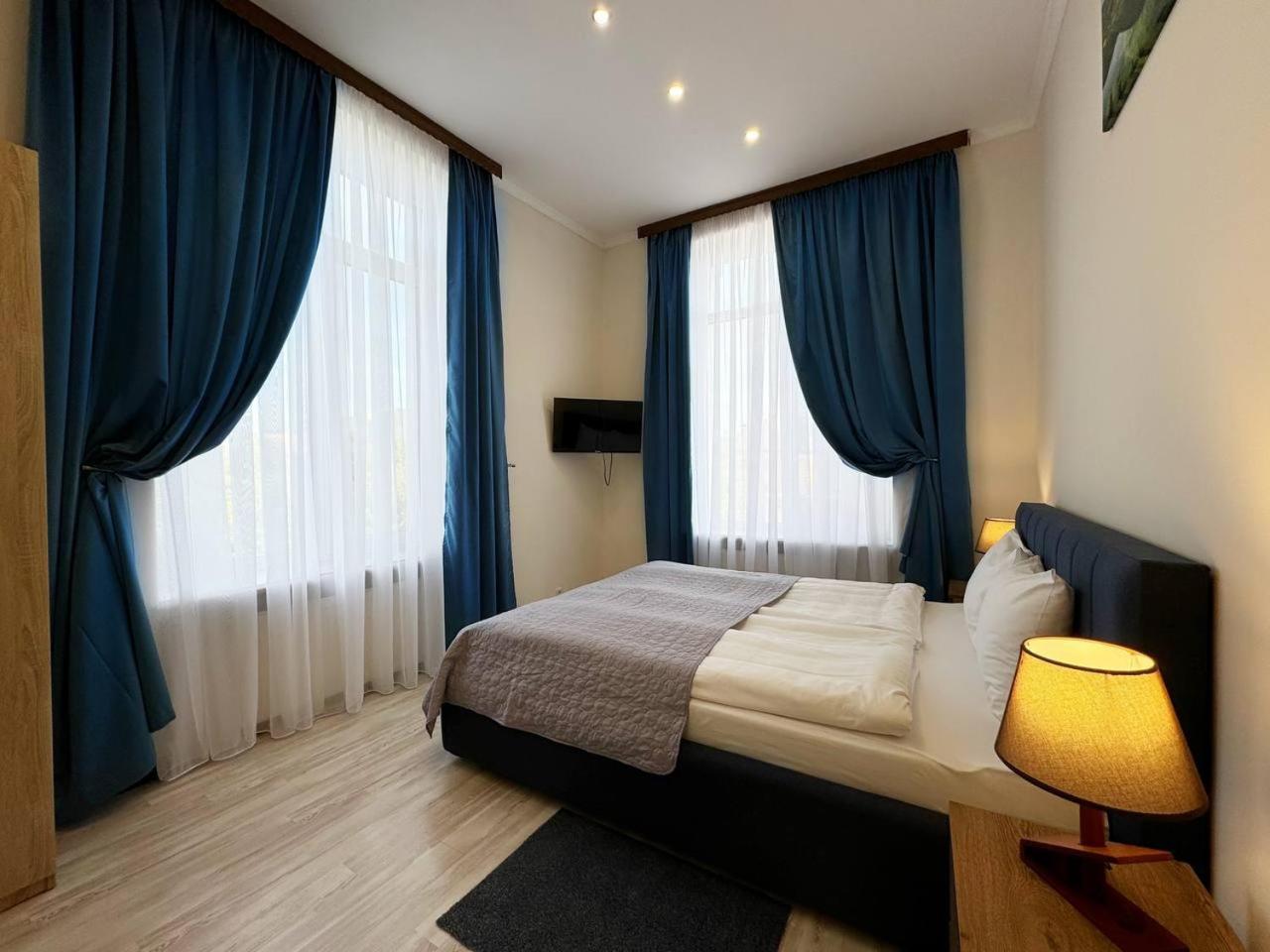Signeev'S Villa เคียฟ ภายนอก รูปภาพ