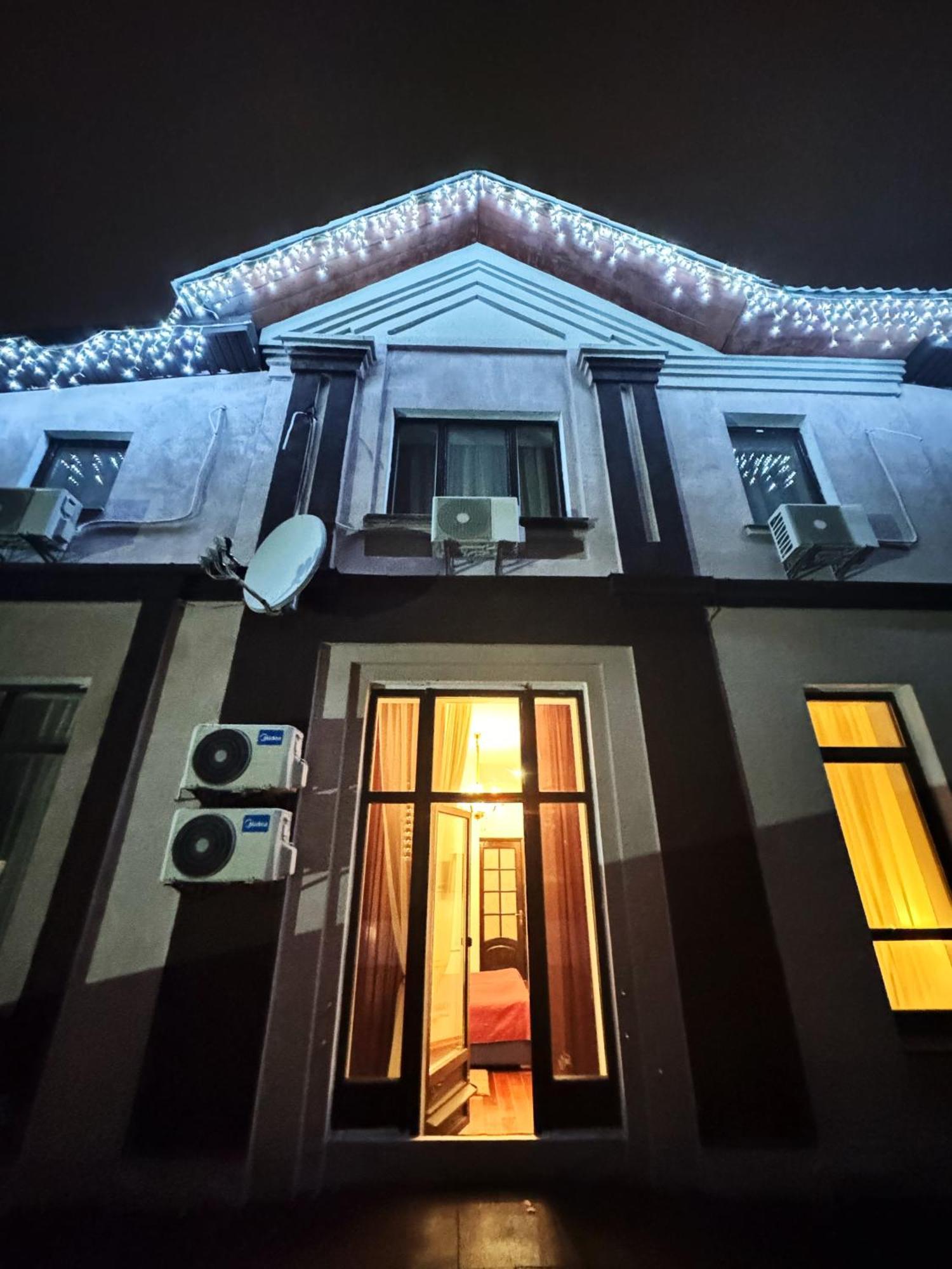 Signeev'S Villa เคียฟ ภายนอก รูปภาพ